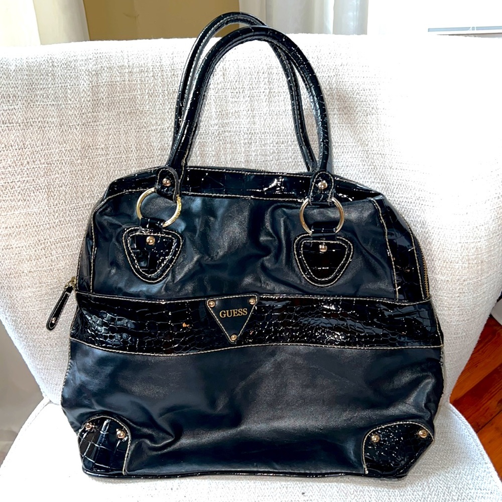 Guess purse